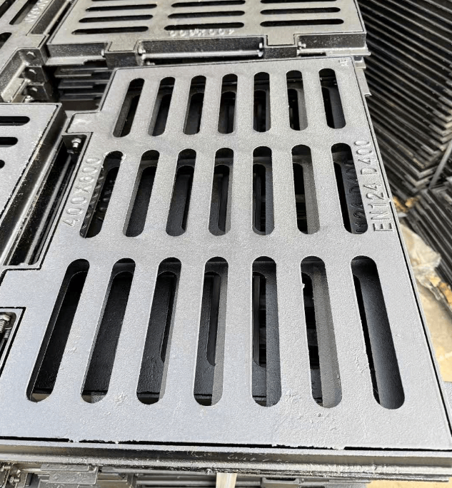 峰峰矿球墨铸铁雨水单篦展示